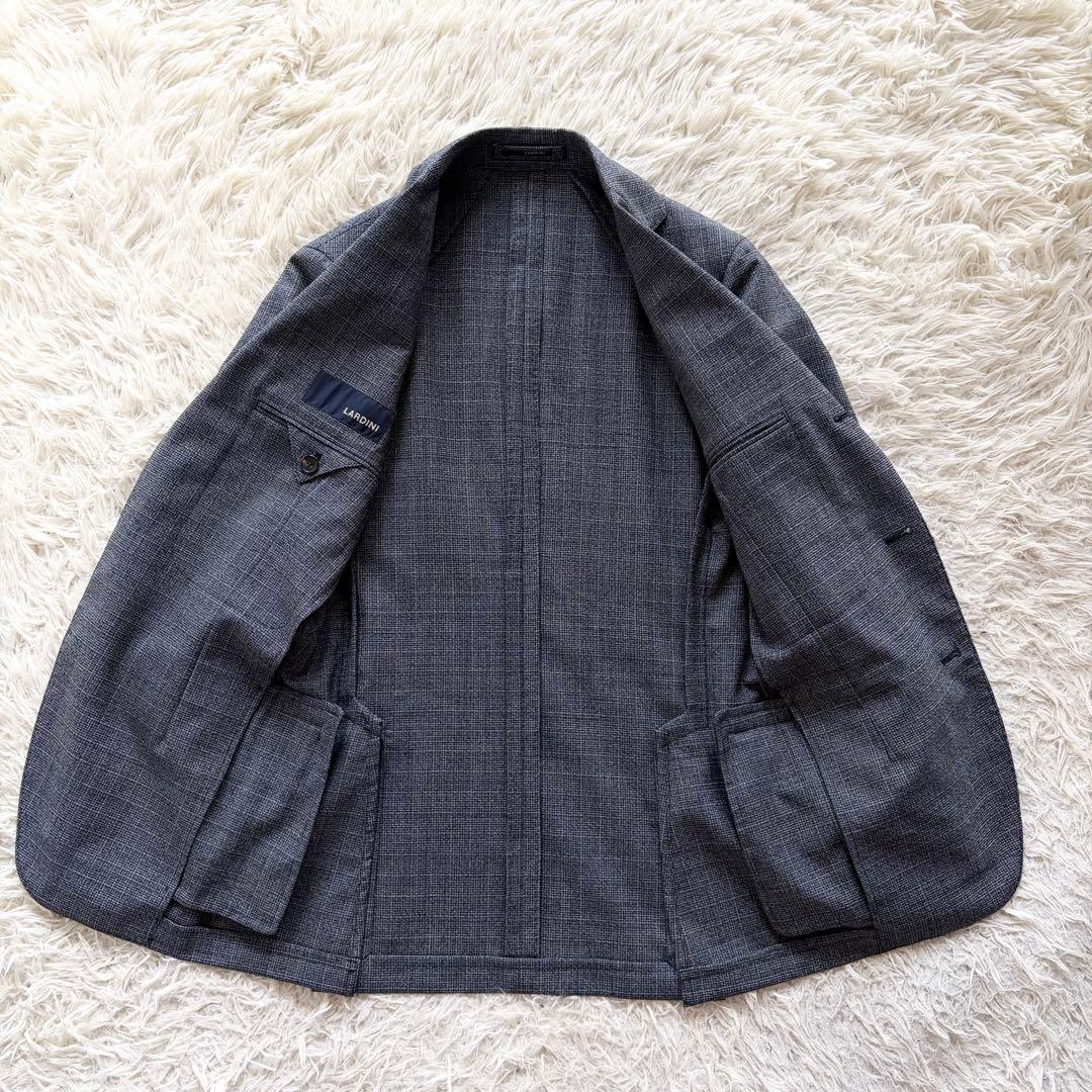 <美品>LARDINI 新ロゴ ネイビー ウール スーツ ブートニエール 42
