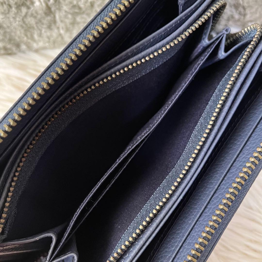 【新品未使用】キングズバイサマンサタバサ　ミッキーマウス型押し　ラウンド長財布