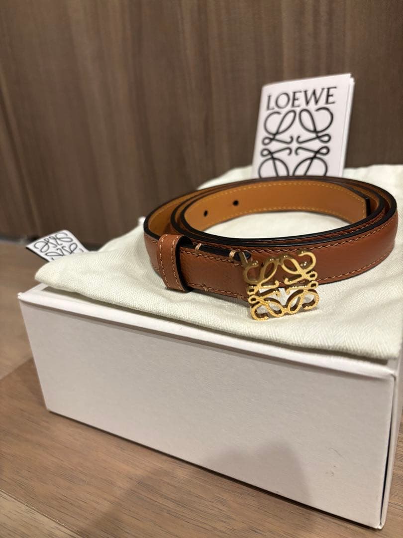 最終値下げLOEWE ロエベアナグラムブラウンレザーベルト ゴールドバックル
