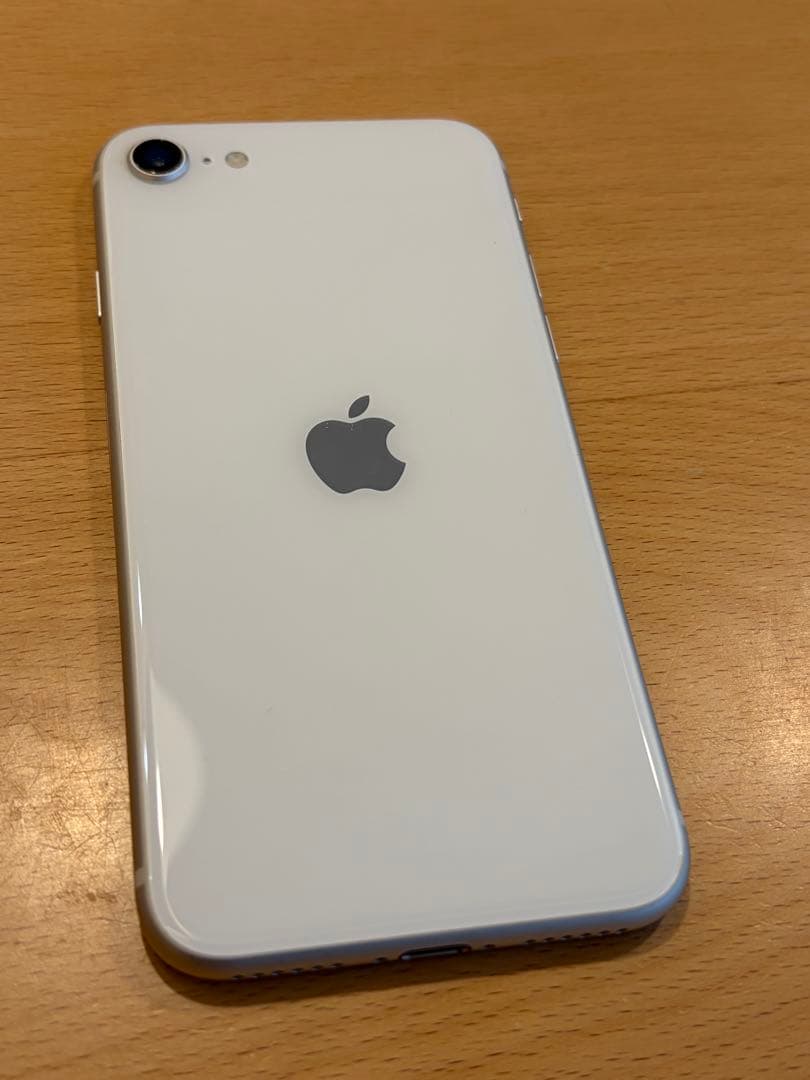 iPhone SE (第3世代) 白 64GB SIMフリー