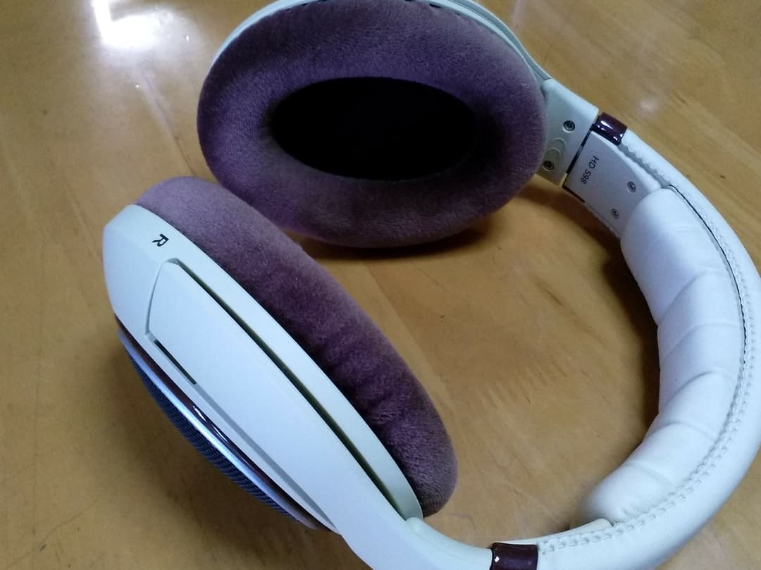 美品　SENNHEISER HD598