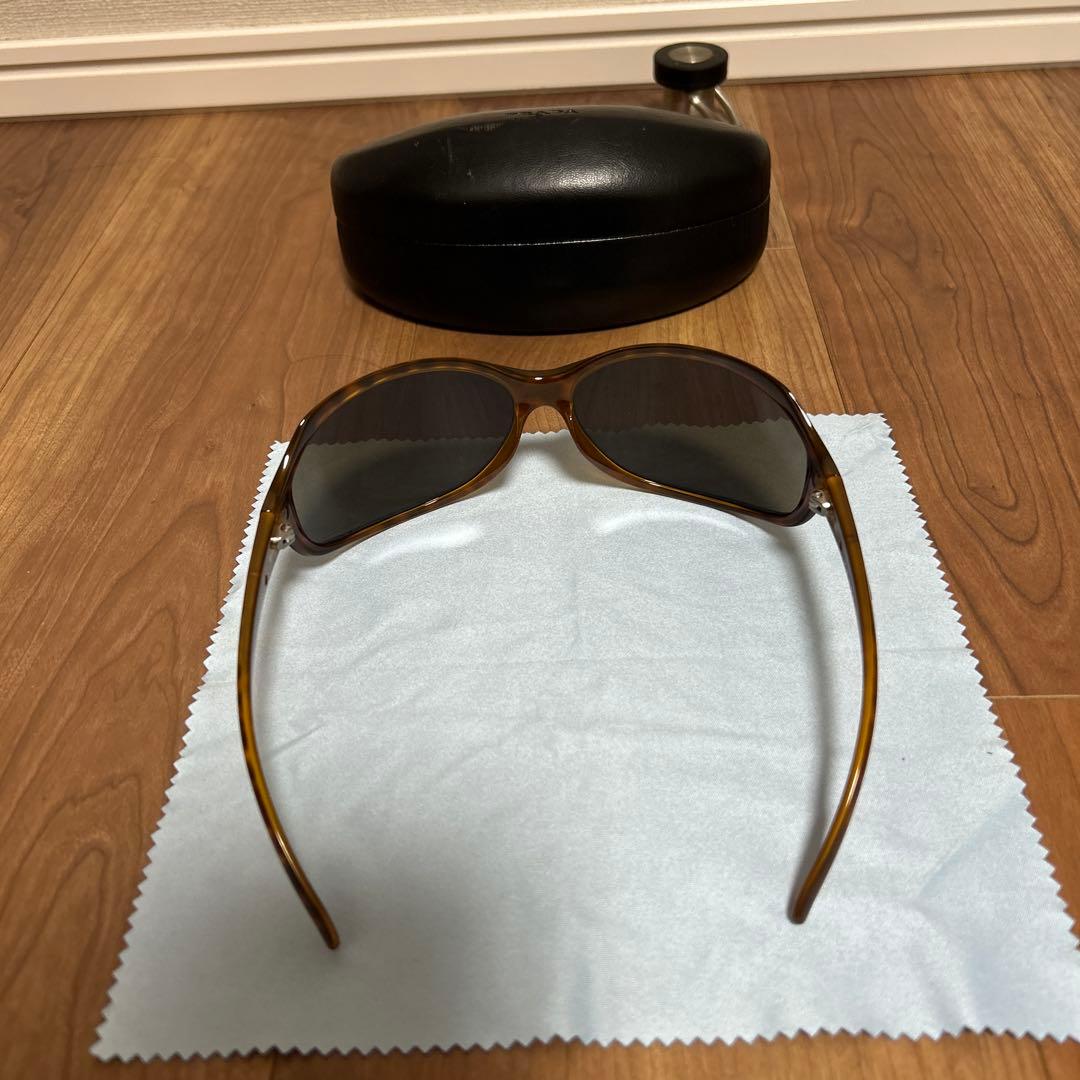 ア*カ様 PRADA ブラウン スポーツサングラス　spr14g