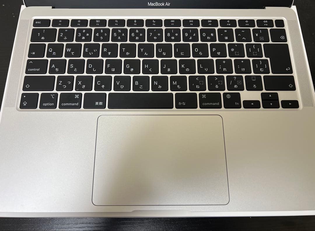 Apple MacBook Air (M1, 16GB, 13.3インチ)