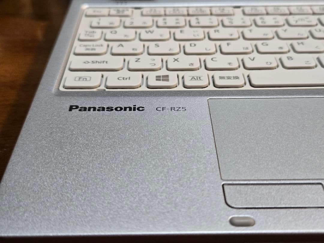 Windowsノート本体 Panasonic CF-RZ5 M5 6Y57 4GB 128GB