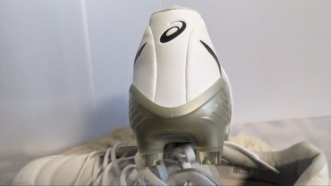 ASICS DS LIGHT X FLY5 ホワイト サッカーシューズ