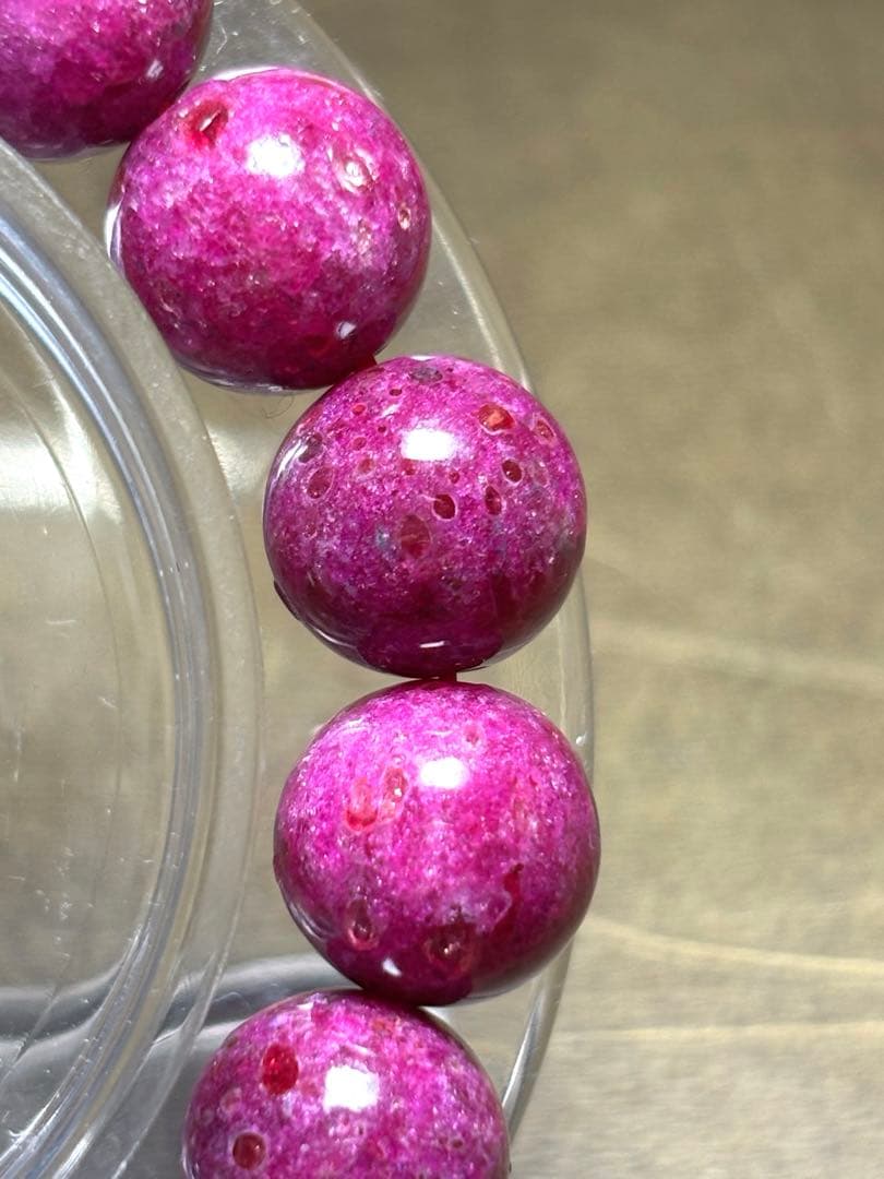 天然石ルビーブレス約10.8〜11.4㎜新品高品質「宝石の女王」一点限濃いピンク