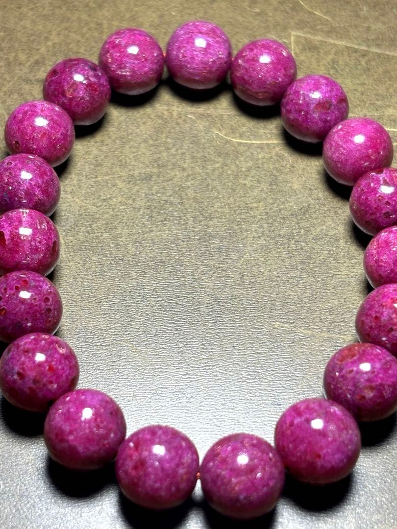 天然石ルビーブレス約10.8〜11.4㎜新品高品質「宝石の女王」一点限濃いピンク