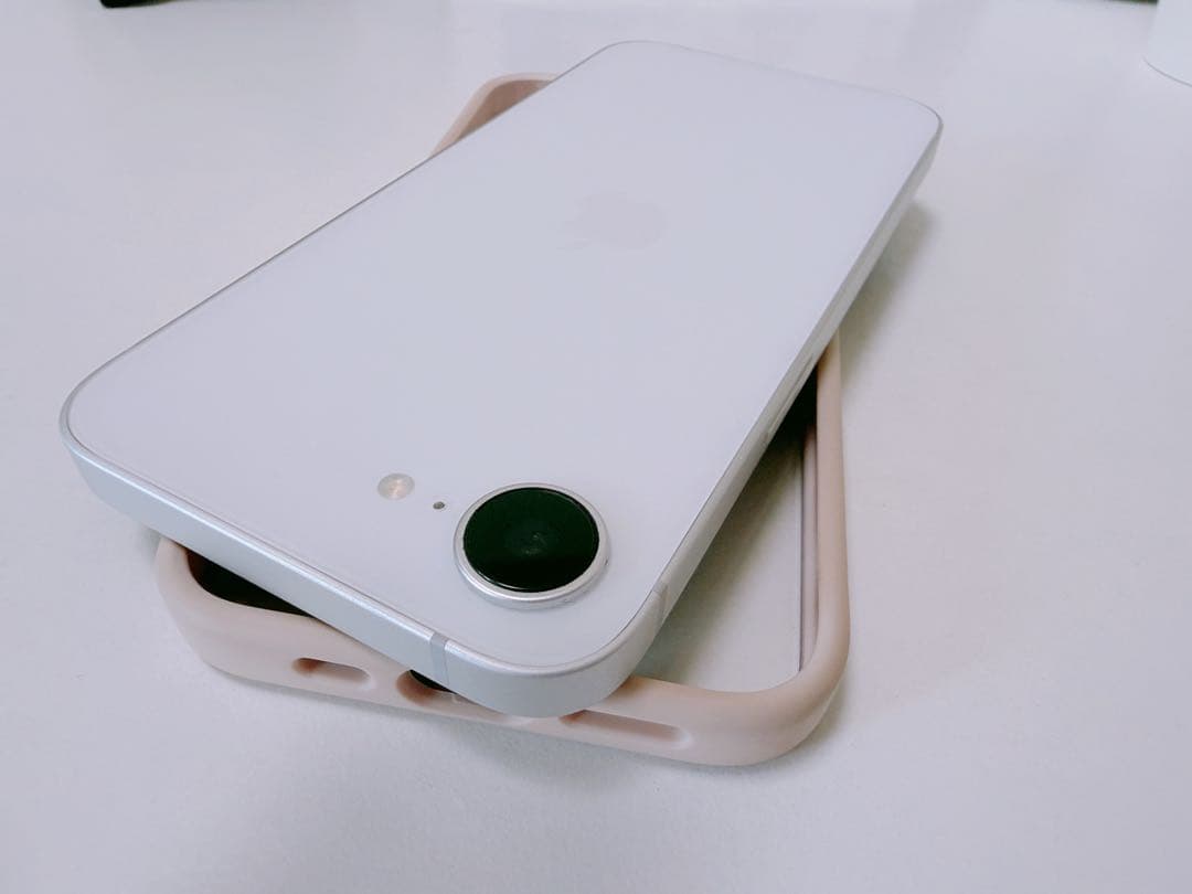 iPhone16e 128GB ホワイト