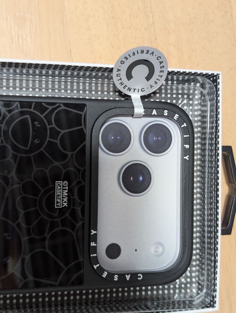 【正規品】村上隆 x CASETiFY iPhone 17 PM用 レインボー