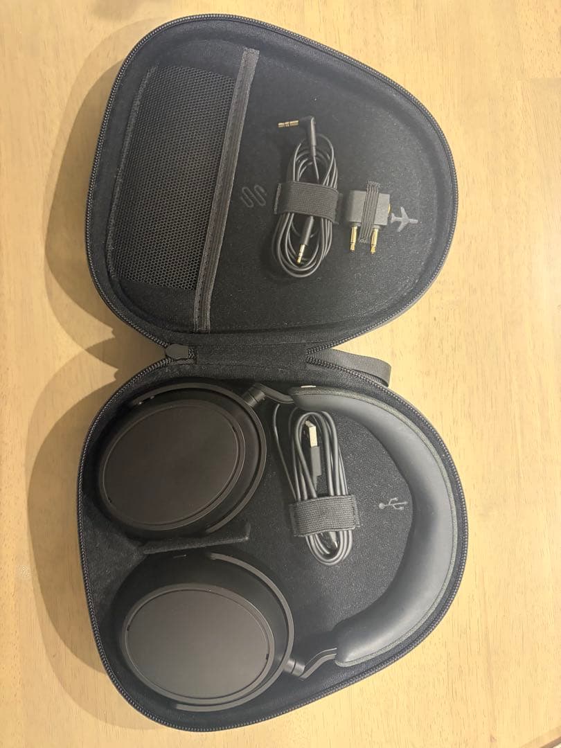 Sennheiser MOMENTUM 4 Wireless 本体