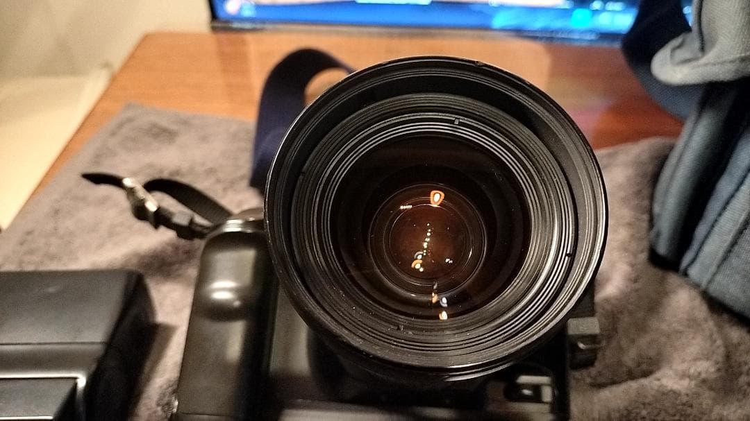 Canon T90,レンズFD28-85 f/4,ストロボ300TL他セット