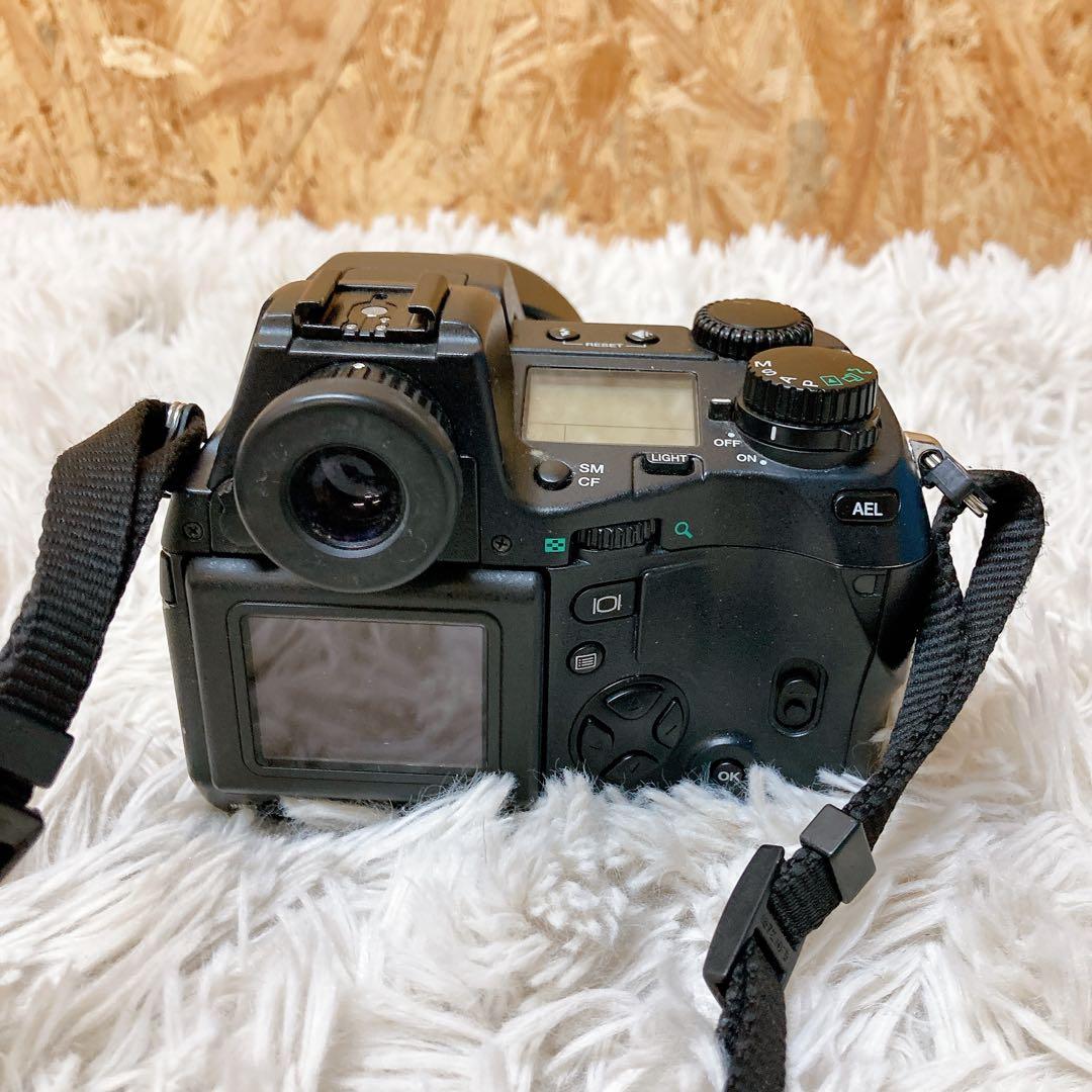 OLYMPUS オリンパス　CAMEDIA E-10 デジタルカメラ