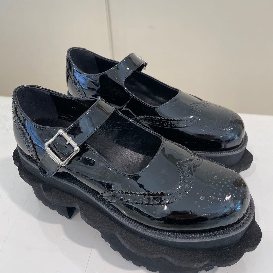 ブラックエナメルレザー厚底シューズ新品元値税込¥72600