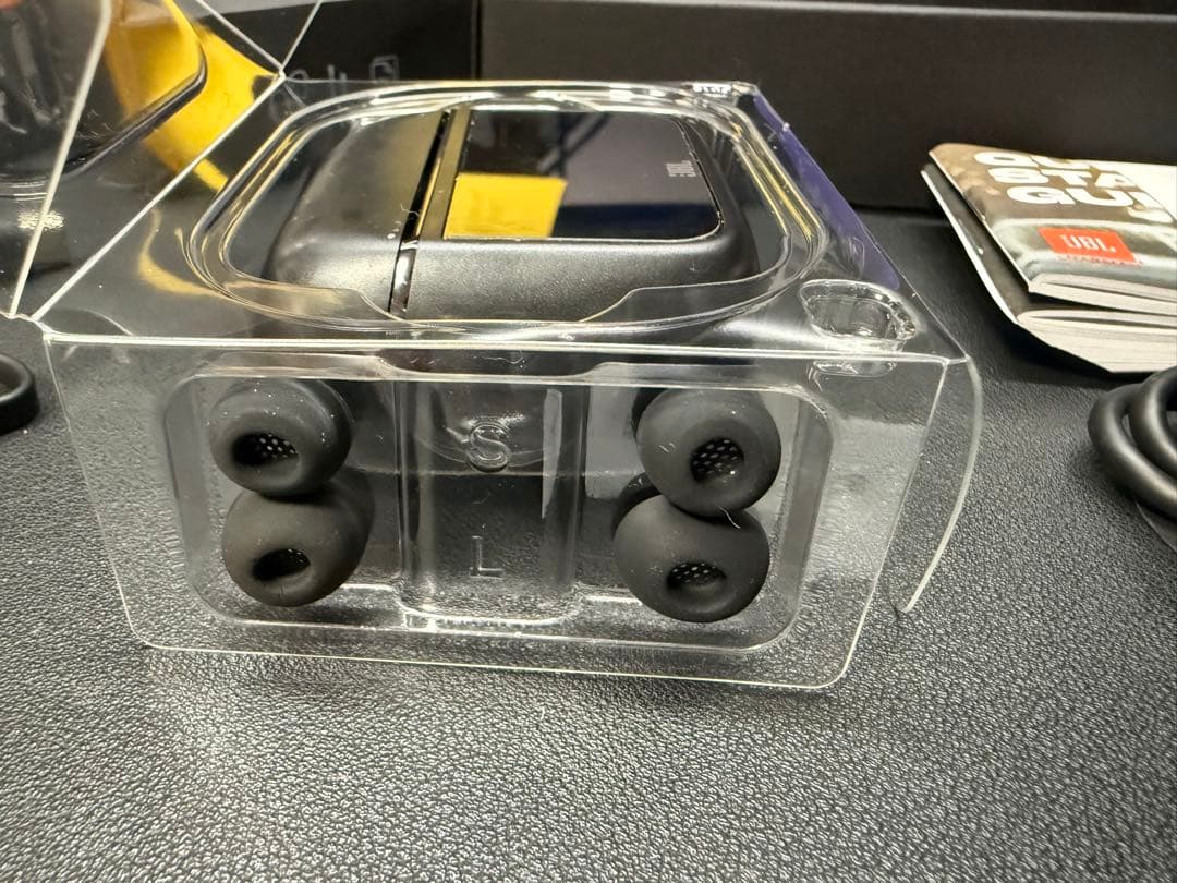 JBL TOUR PRO 3 美品・付属品全て完備