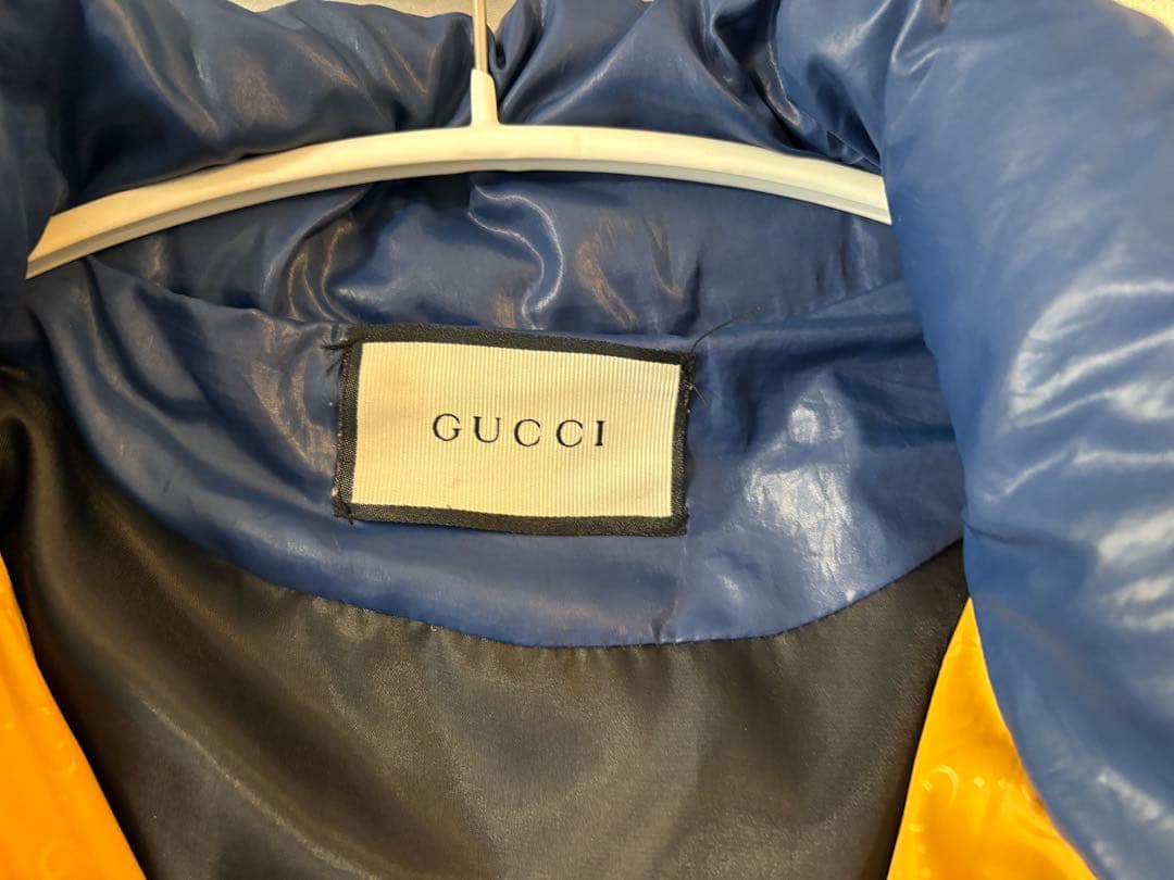 GUCCI マルチカラーダウンジャケット