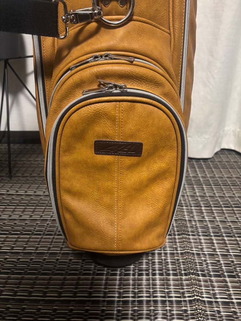 【美品】ゴルフバッグ スタンド式　キャディーバッグ　AXEL レザー
