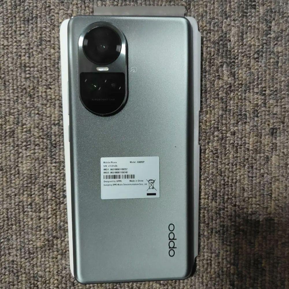 美品 OPPO Reno10 Pro 5G 本体 シルバー タイムセール中