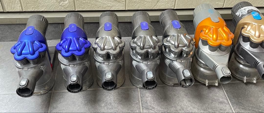 ダイソン掃除機本体　7点まとめ売り