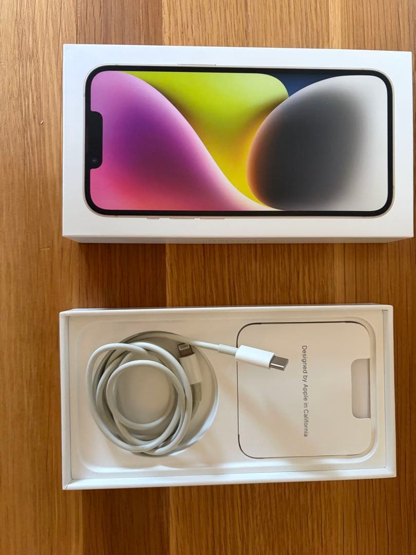 Apple iPhone 14 ホワイト 本体 、USB-Cケーブル、256GB