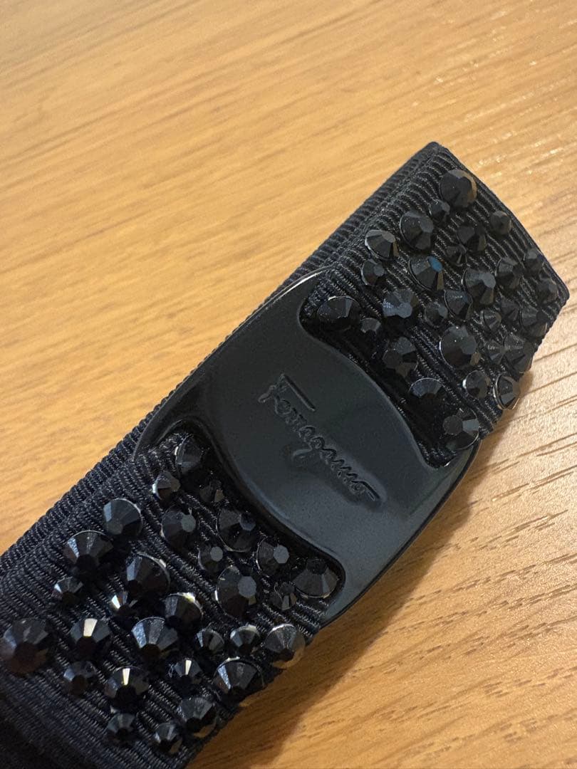 Salvatore Ferragamo バレッタ　スワロフスキー