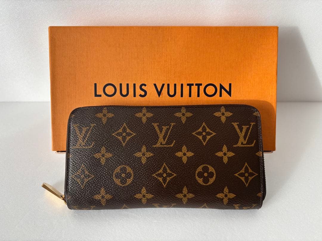 LOUIS VUITTON モノグラム ジッピーウォレット 長財布
