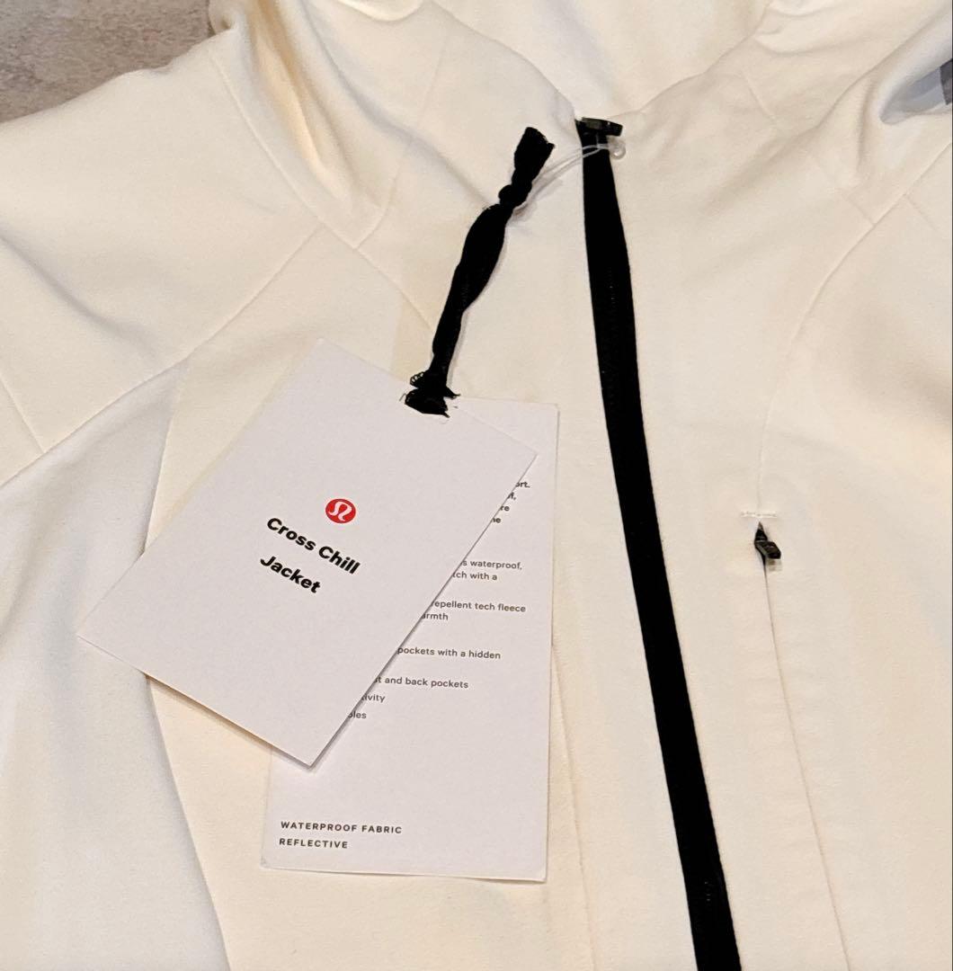 ルルレモン Cross Chill Jacket RepelShell パーカー