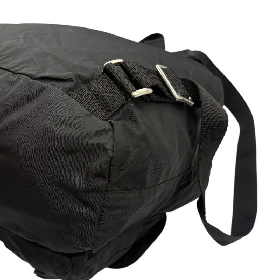 チマ　PRADA 三角プレート ナイロン ブラック バックパック A4