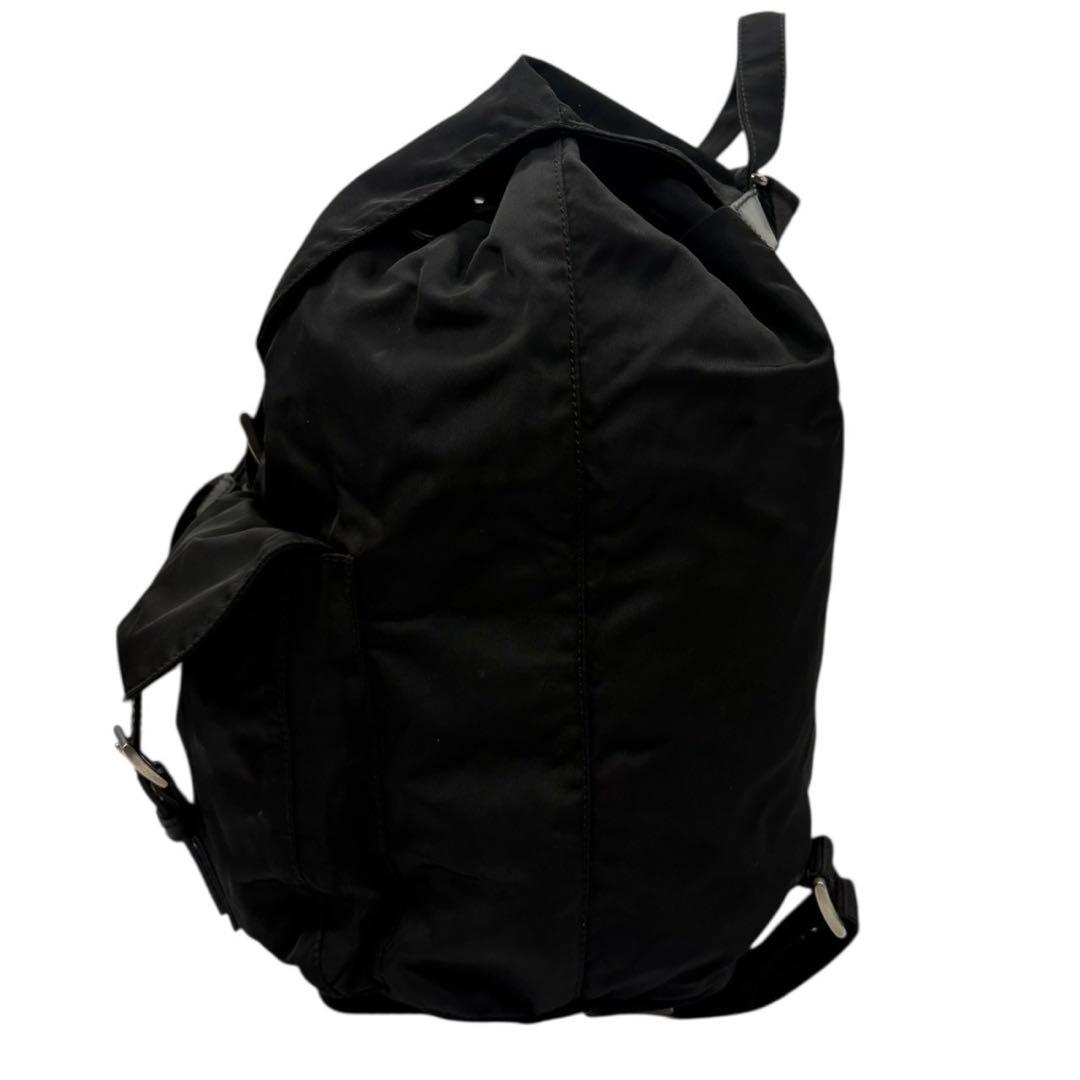 チマ　PRADA 三角プレート ナイロン ブラック バックパック A4