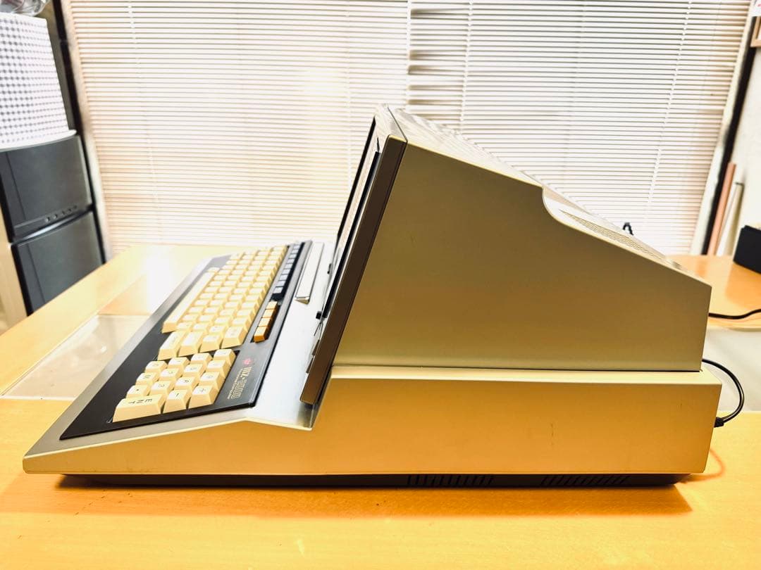 SHARP MZ-2000 パーソナルコンピュータ ジャンク