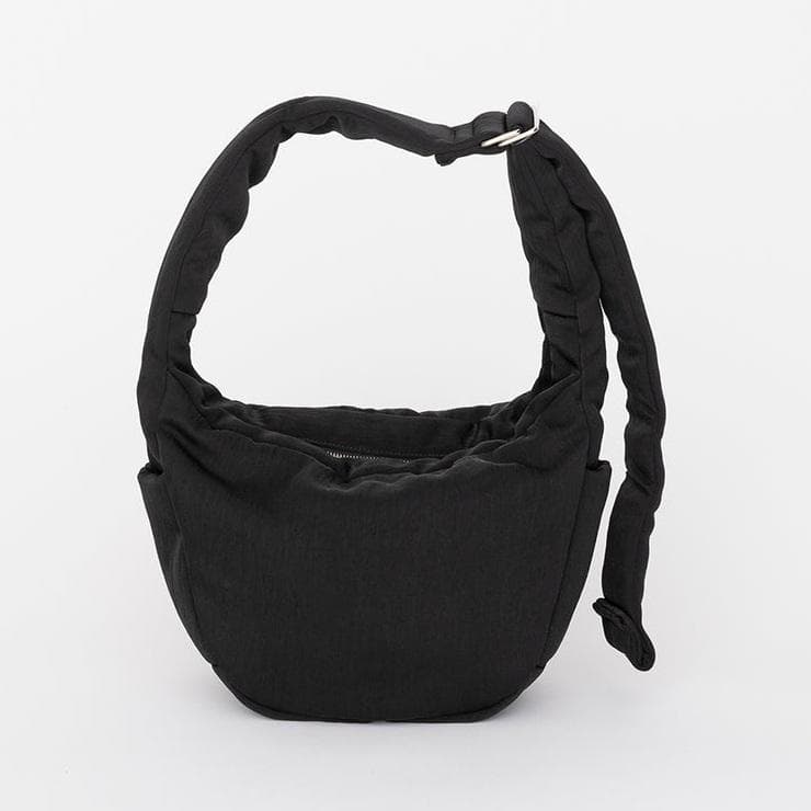 美品 ITTI ANNIE PUFFER TOWN MOON BAG イッチ