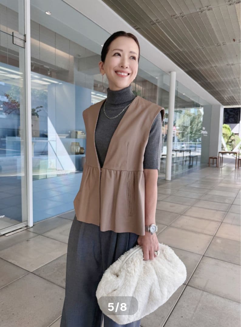 レザージレ ラム