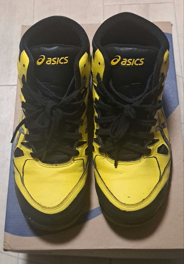 【美品】アシックス安全靴ハイカット CP105 イエロー×シルバー