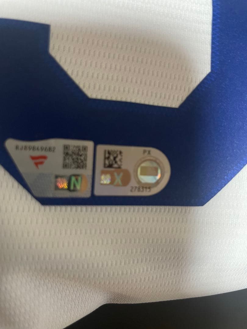 ロサンゼルスドジャース ムーキーベッツサイン入りユニフォーム 【直筆サイン】