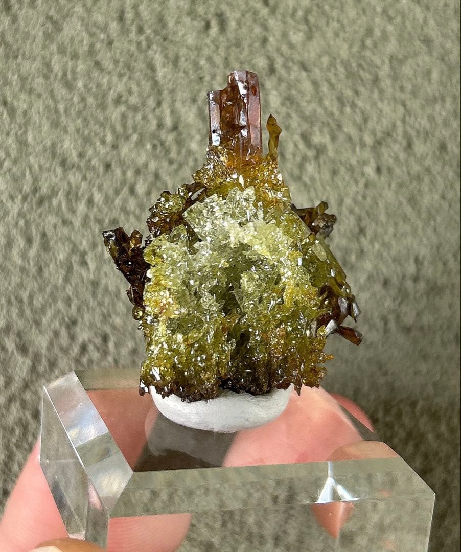 A*y様 希少色 希少鉱物 ジンカイト 黄緑色結晶