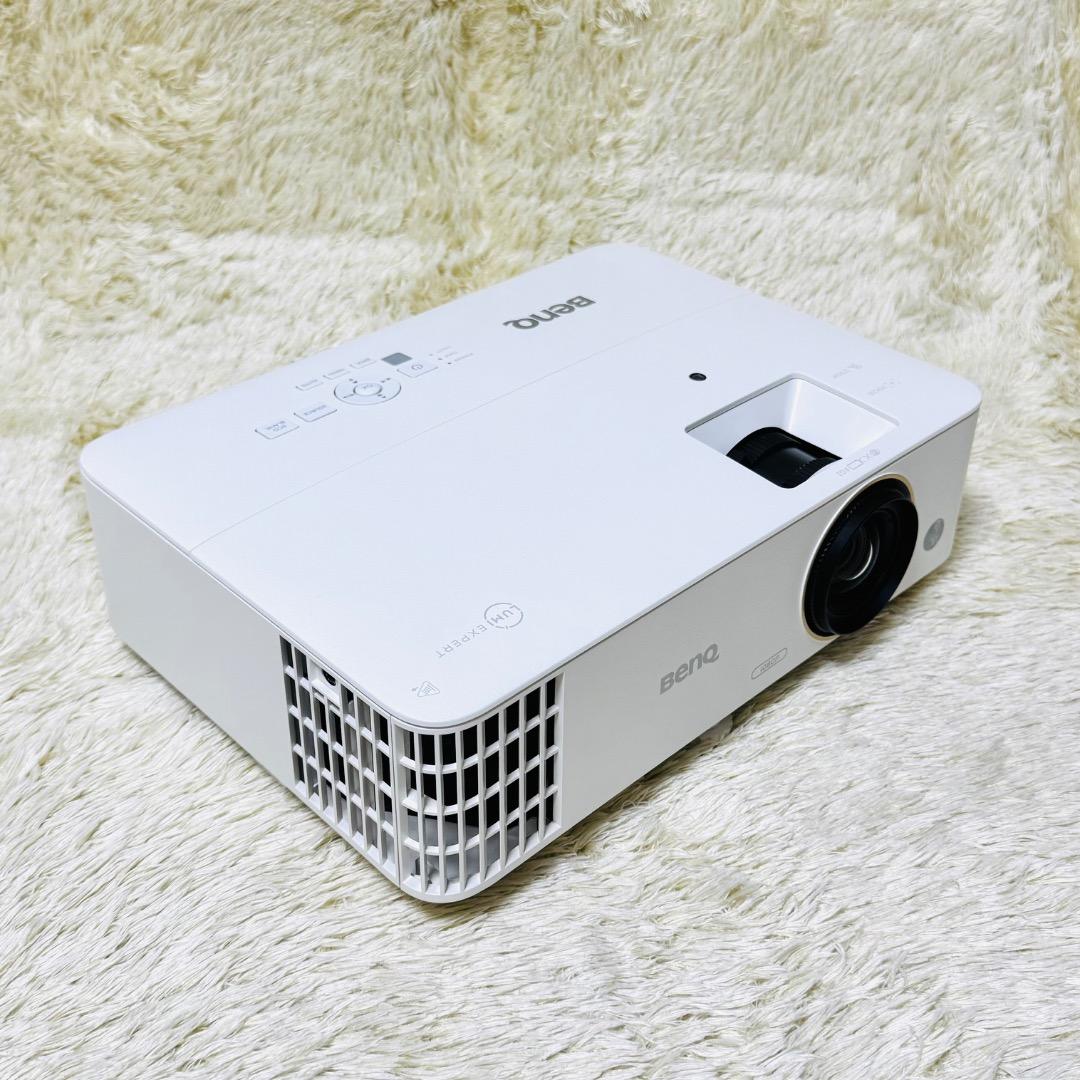 【美品】BenQ TH685i DLPゲーミングプロジェクター