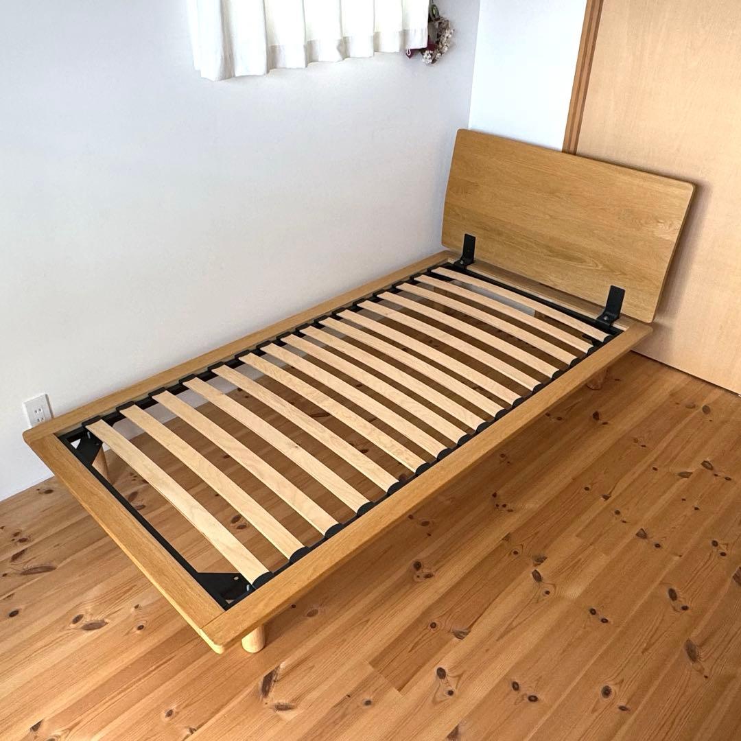 無印良品／シングルベッドフレーム ヘッドボード付き
