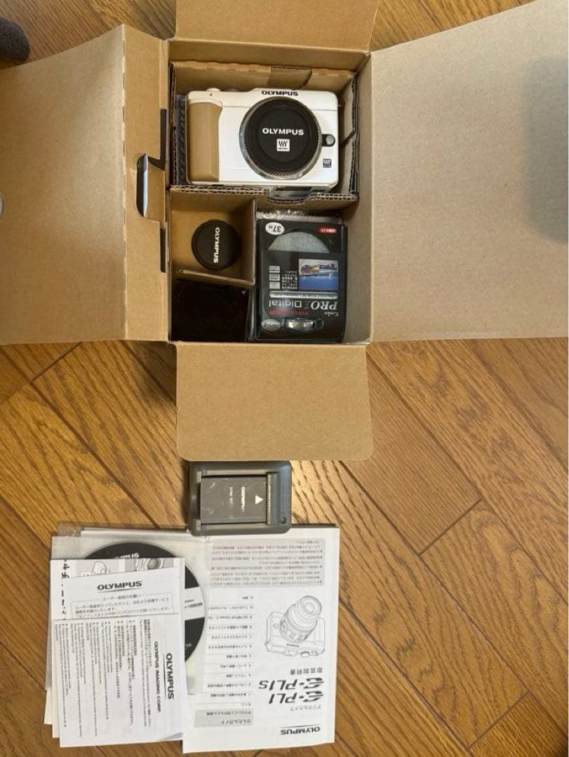 OLYMPUS PEN E-PL1s ミラーレス一眼カメラ 箱付き