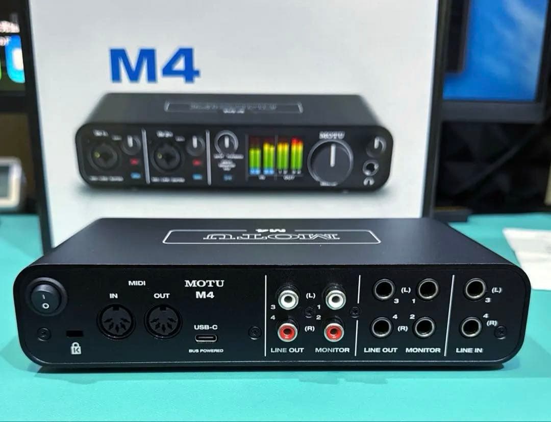 MOTU M4 オーディオインターフェイス　製品未登録　保証あり
