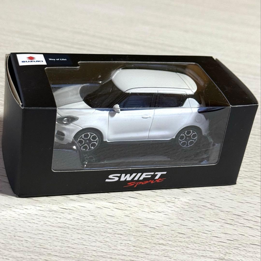 【非売品】 1/43 スズキ スイフトスポーツ ミニカー ホワイト　ZC33S