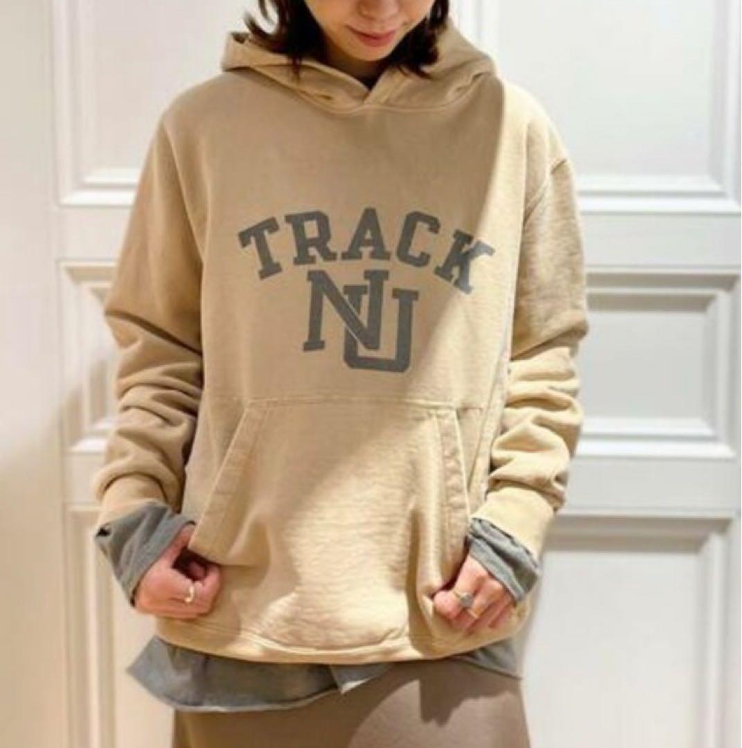 【Deuieme ClasseｘREMI RELIEF】コラボTRACKパーカー