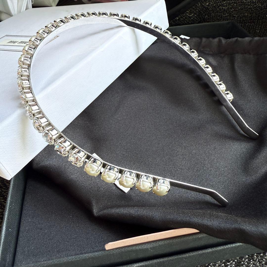 Miumiu パールクリスタルヘアバンド