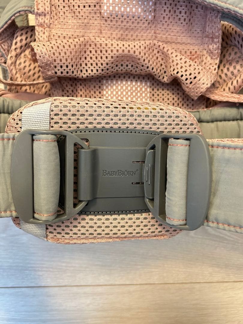 BabyBjörn ハーモニー 抱っこひも ピンク メッシュ