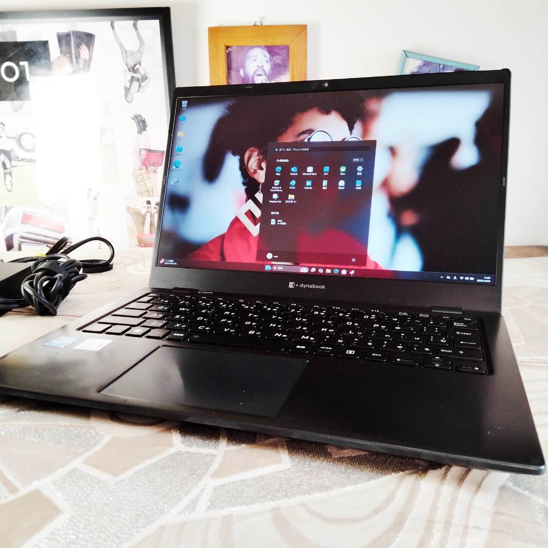 東芝 11世代 i5 1135G7/１３インチ/8G 256G FHD