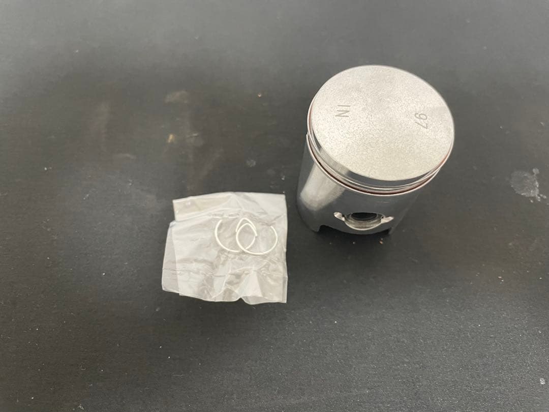 NSR50 純正腰上セット　シリンダーヘッド　シリンダー　ピストン付き