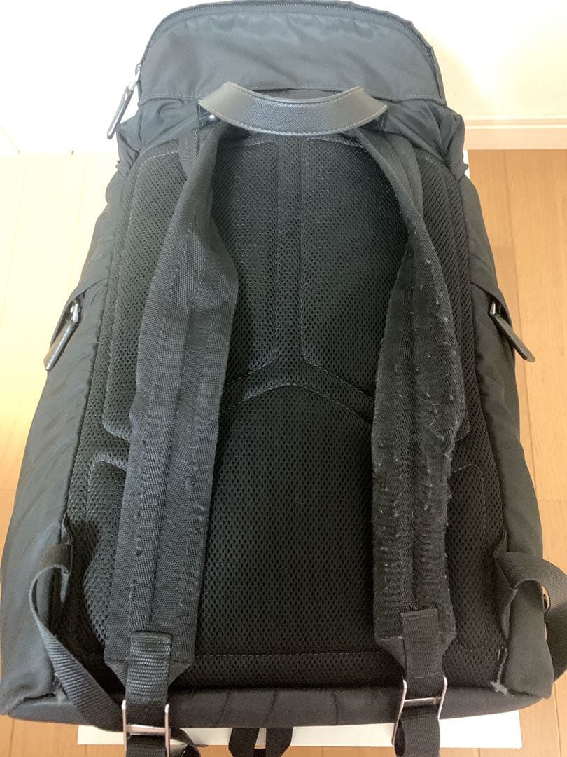 【正規品】年内限定値下げ　PRADA バックパック リュック ナイロン