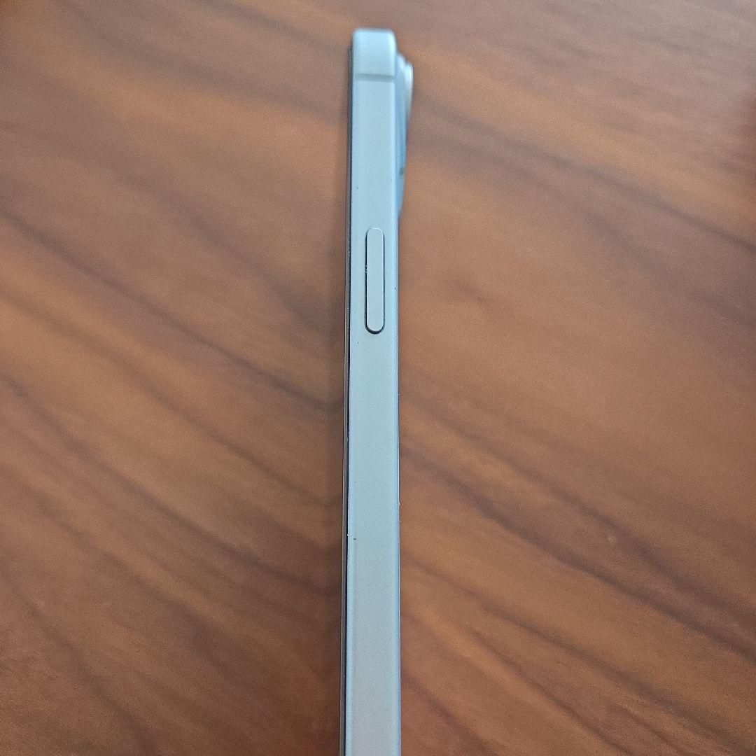 iPhone 15 256GB ブルー