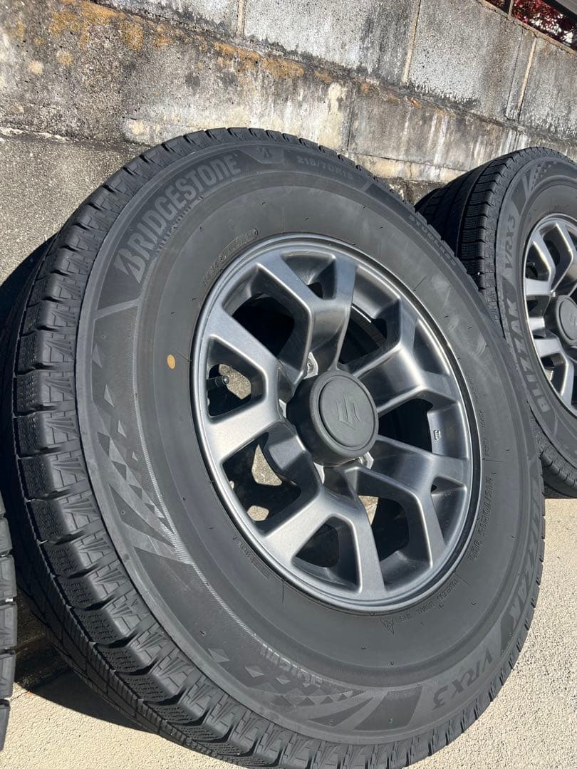 215/70R15ブリザック VRX3 ノマド　シエラ 純正ホイールセット