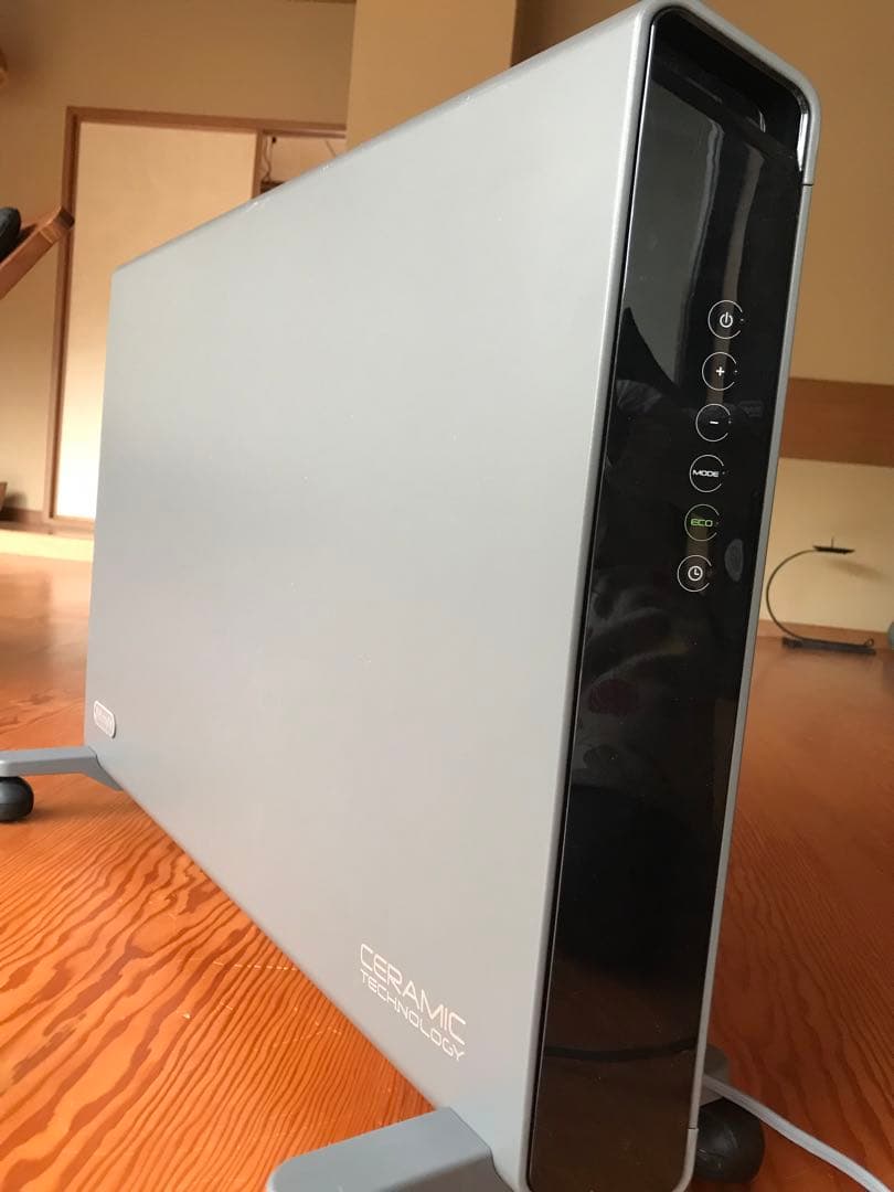 デロンギコンベクターヒーターHXJ60L12