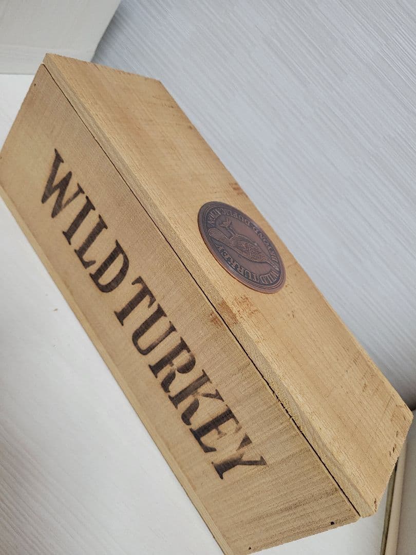 特級ワイルドターキー 8年 101 プルーフ 木箱 藁 羽 ハガキ 古酒