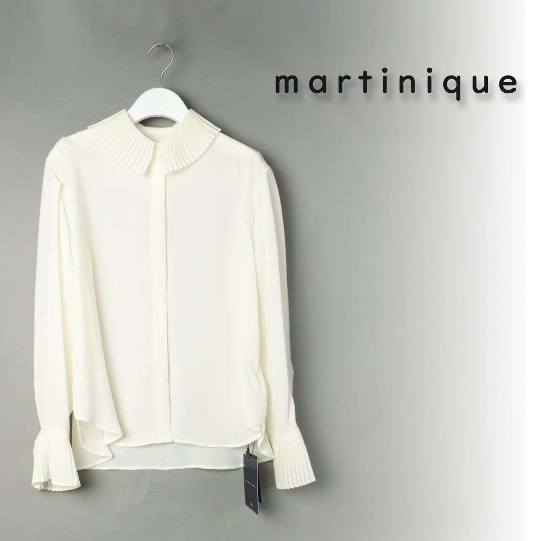 244 新品 martinique　マルティニーク プリーツカラーブラウス